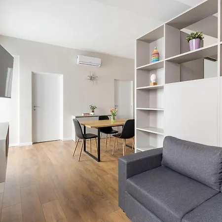 2 Min Zum Maggiore, Modernes&zentrales Apartment *